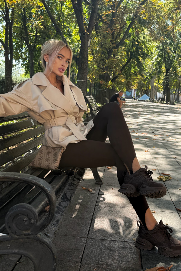 Тренч пісочний