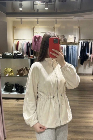 Флісова кофта на затяжці молочна